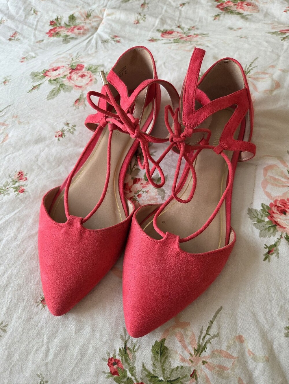 Call It Spring Vibrant Pink Lace Up Ankle Strap Pointed Toe Flats Sz 8.5 🌸
